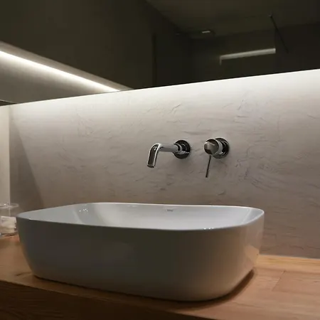 - Downtown Exclusive Apartment