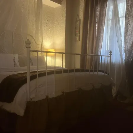Apartment - Downtown Exclusive