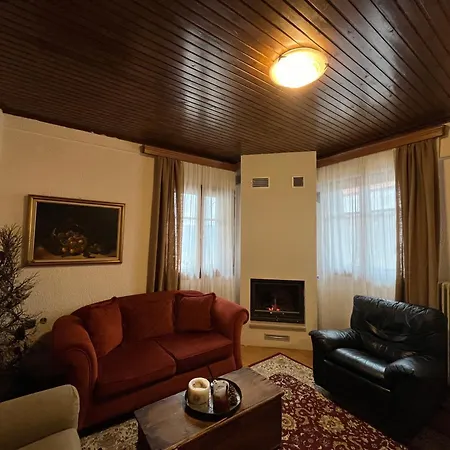 - Downtown Exclusive Arachova