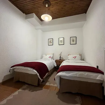 - Downtown Exclusive Apartment *